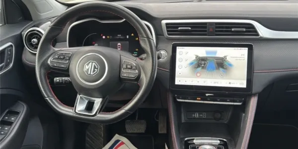visuel - MG ZS ELECTRIQUE II EV AUTONOMIE STANDARD 51KWH - 130 KW 2WD Luxury