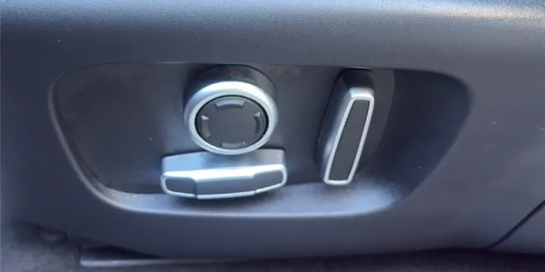 visuel - Land Rover Range Rover Evoque II MARK I D200 MHEV AWD BVA9 R-Dynamic SE