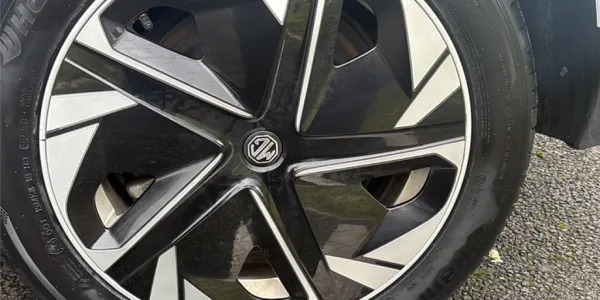 visuel - MG MG4 ELECTRIC 51KWH - 125 KW 2WD Standard