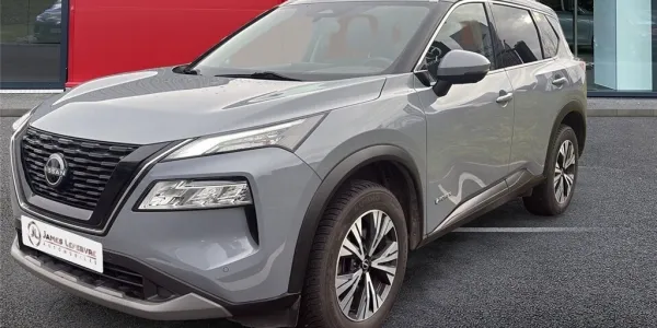 Photo - Nissan X-Trail IV E-POWER 213 CH E-4ORCE 7 PLACES Tekna