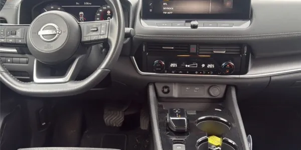 visuel - Nissan X-Trail IV E-POWER 213 CH E-4ORCE 7 PLACES N-Connecta