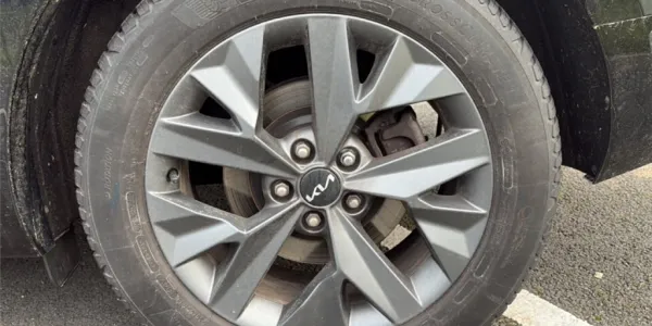 visuel - Kia Sportage V 1.6 T-GDI 230CH ISG HYBRIDE BVA6 4X4 GT Line Premium