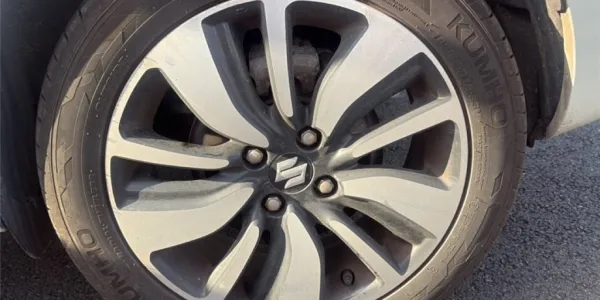 visuel - Suzuki Swift III 1.2 DUALJET HYBRID SHVS Pack