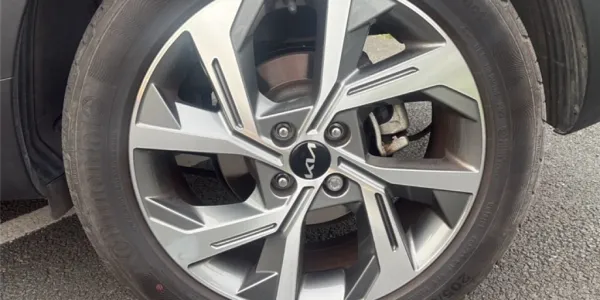 visuel - Kia Stonic 1.0 T-GDI 100 CH BVM6 GT Line