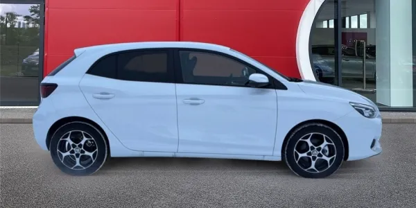 visuel - MG mg3 1.5 L HYBRID+ 195 CH Luxury