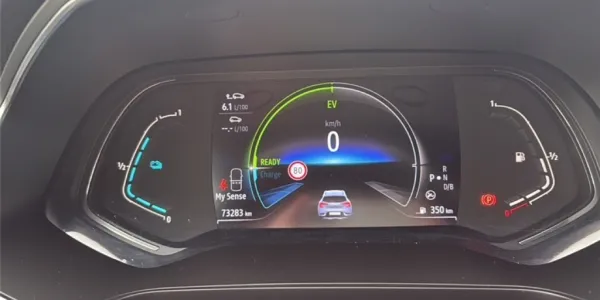 visuel - Renault Captur II E-TECH 145 - 21B R.S. Line