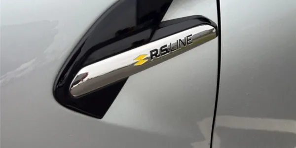 visuel - Renault Captur II E-TECH 145 - 21B R.S. Line