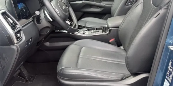 visuel - Kia Sorento IV 1.6 T-GDI HYBRIDE 230 CH 7 PL BVA6 Design