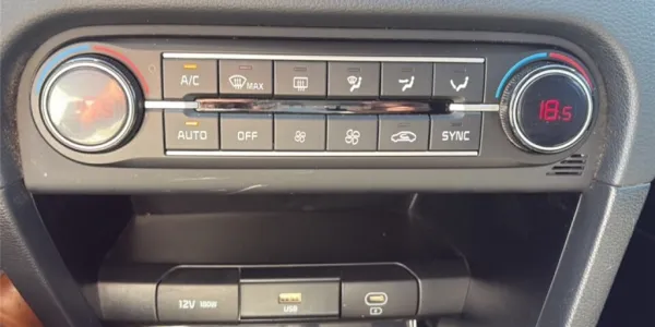 visuel - Kia CEED III SW 1.5 T-GDI 160 CH BVM6 Active