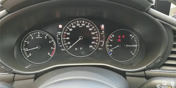 visuel - Mazda 3 5 PORTES 2022 2.0L E-SKYACTIV-G M HYBRID 122 CH BVA6 Homura