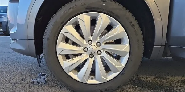 visuel - Land Rover Discovery Sport MARK VII P200 FLEXFUEL MHEV AWD BVA R-Dynamic S