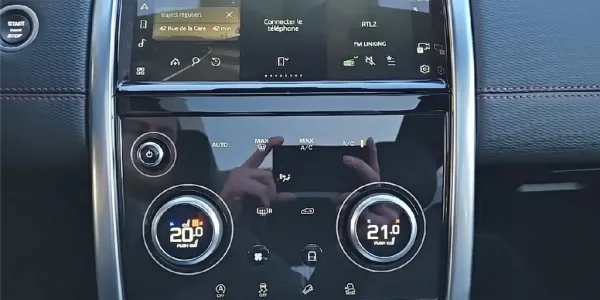 visuel - Land Rover Discovery Sport MARK VII P200 FLEXFUEL MHEV AWD BVA R-Dynamic S