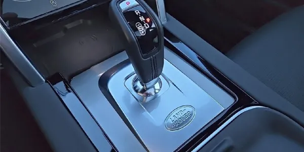 visuel - Land Rover Discovery Sport MARK VII P200 FLEXFUEL MHEV AWD BVA R-Dynamic S