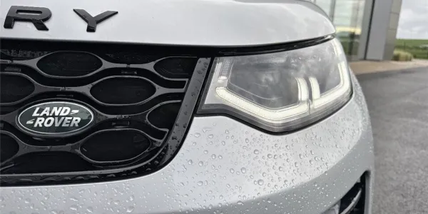 visuel - Land Rover Discovery Sport P300E PHEV AWD BVA Dynamic SE