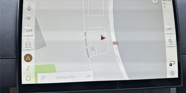 visuel - Land Rover Discovery Sport P300E PHEV AWD BVA Dynamic SE