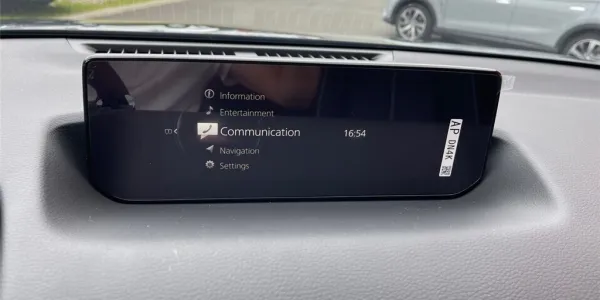 visuel - Mazda MX-30 R-EV E-SKYACTIV 170 CH BVA Makoto Urban Expression