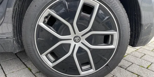 visuel - MG MG4 ELECTRIC 64KWH - 150 KW 2WD Luxury