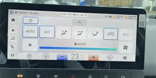 visuel - MG MG4 ELECTRIC 64KWH - 150 KW 2WD Luxury