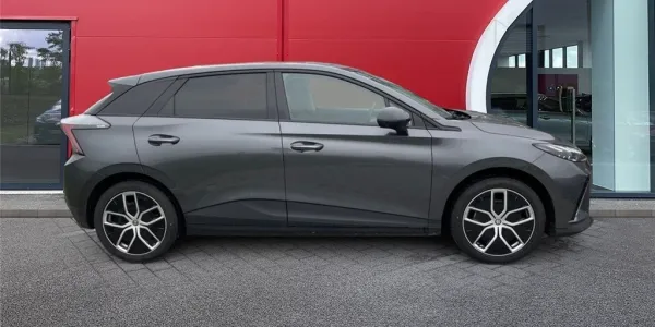 visuel - MG MG4 ELECTRIC 64KWH - 150 KW 2WD Luxury