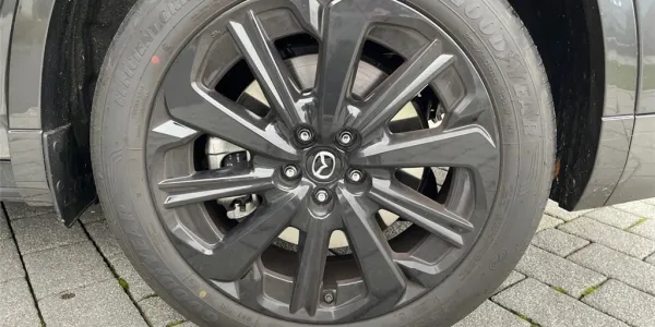 visuel - Mazda CX-80 2024 2.5L E-SKYACTIV PHEV 327 CH 4X4 BVA8 Homura Plus
