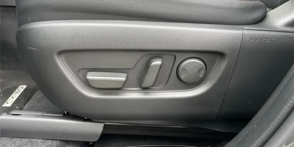 visuel - Mazda CX-80 2024 2.5L E-SKYACTIV PHEV 327 CH 4X4 BVA8 Homura Plus