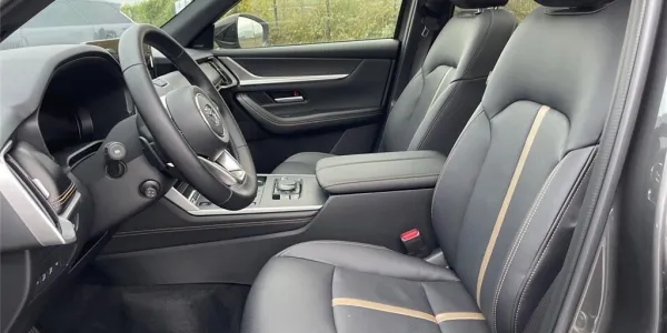 visuel - Mazda CX-80 2024 2.5L E-SKYACTIV PHEV 327 CH 4X4 BVA8 Homura Plus