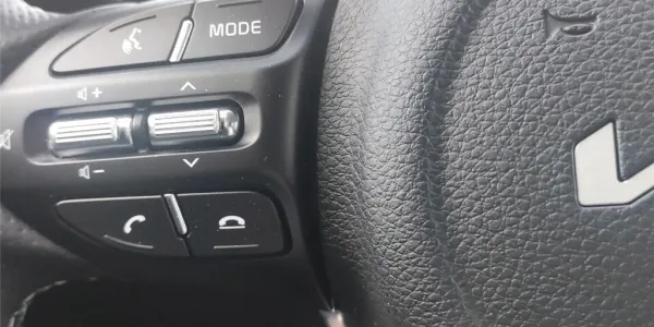 visuel - Kia Stonic 1.0 T-GDI 100 CH DCT7 GT Line