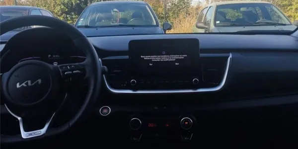 visuel - Kia Stonic 1.0 T-GDI 100 CH DCT7 GT Line