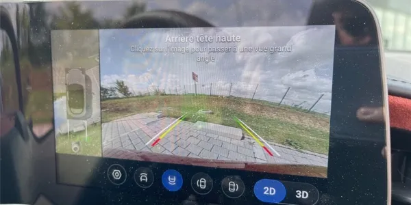 visuel - MG cyberster 77KWH - 375 KW 4WD /