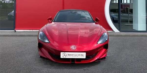 visuel - MG cyberster 77KWH - 375 KW 4WD /