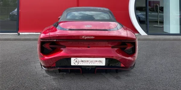 visuel - MG cyberster 77KWH - 375 KW 4WD /