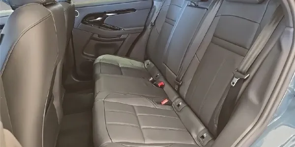 visuel - Land Rover Range Rover Evoque II P270E PHEV AWD BVA8 Dynamic SE