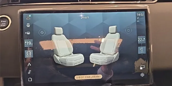 visuel - Land Rover Range Rover Evoque II P270E PHEV AWD BVA8 Dynamic SE