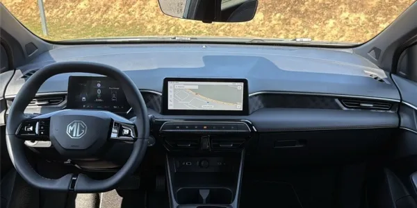 visuel - MG mg3 1.5 L HYBRID+ 195 CH Luxury