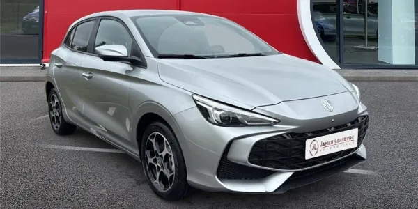 visuel - MG mg3 1.5 L HYBRID+ 195 CH Luxury