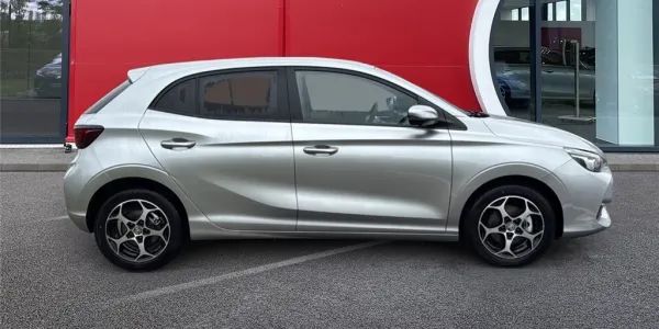 visuel - MG mg3 1.5 L HYBRID+ 195 CH Luxury