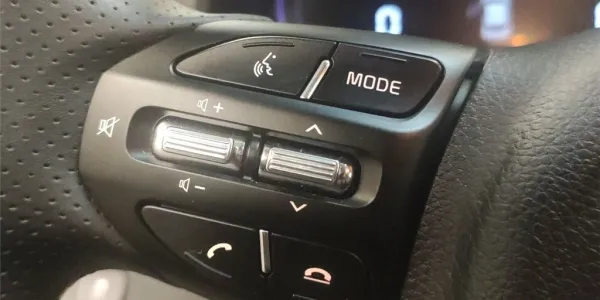visuel - Kia Stonic 1.0 T-GDI 100 CH DCT7 GT-line