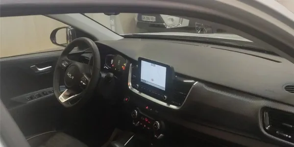 visuel - Kia Stonic 1.0 T-GDI 100 CH DCT7 GT-line