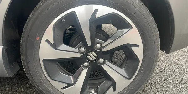 visuel - Suzuki Swift IV 1.2 DUALJET HYBRID Pack