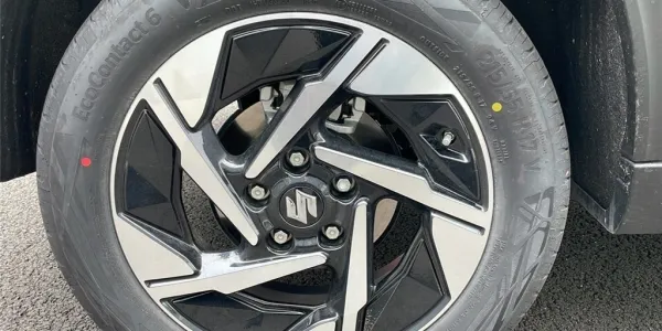 visuel - Suzuki Vitara IV 1.4 BOOSTERJET HYBRID Style